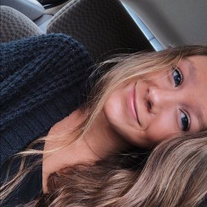 Meet your Posher, Ronni